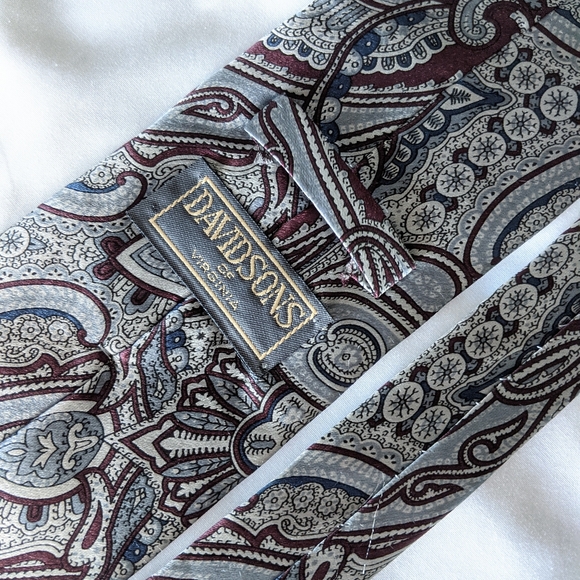 Davidsons of Virginia Silk Necktie - Picture 4 of 11